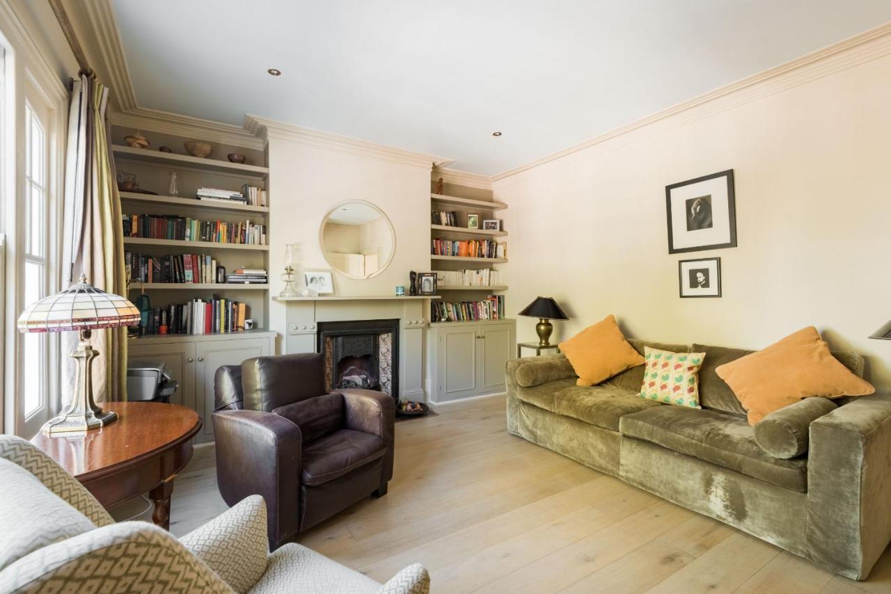 Apartment Picturesque Parsons By Underthedoormat