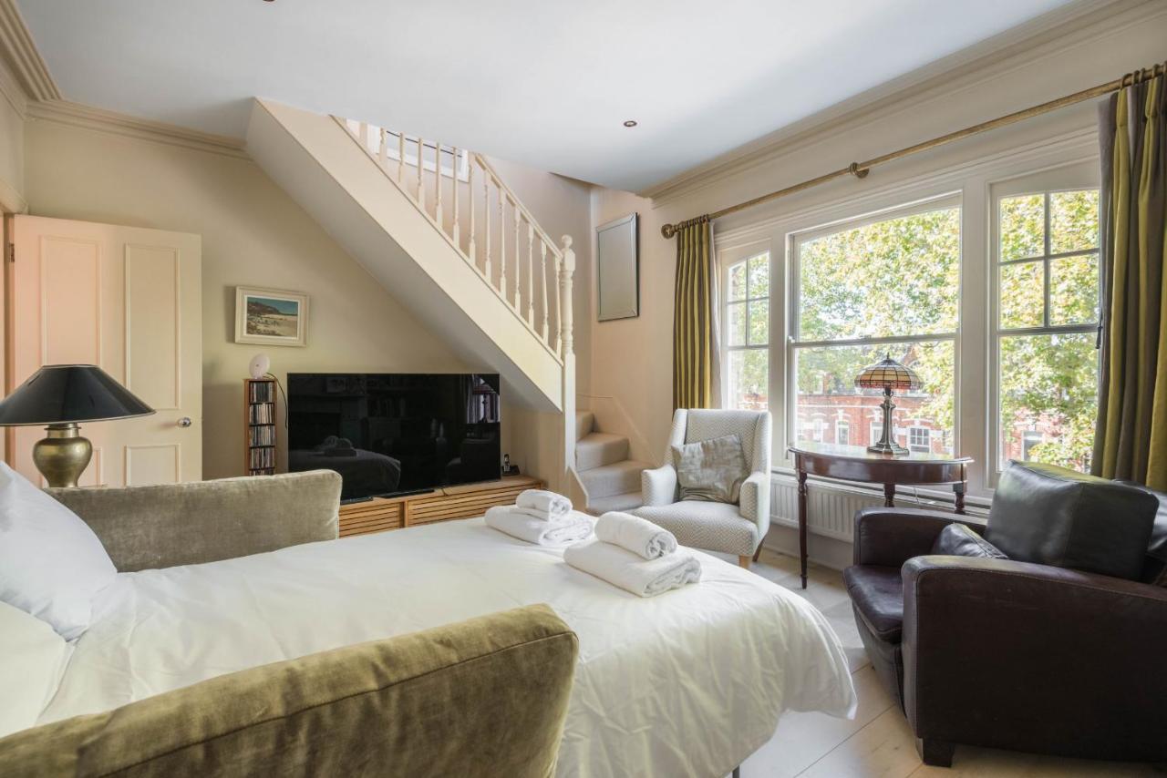 Apartment Picturesque Parsons By Underthedoormat London