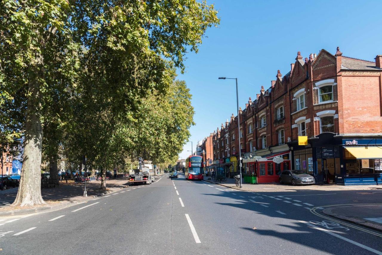 Picturesque Parsons By Underthedoormat * London